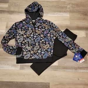 NWT Champion Cross Stitch Moisture Wicking Women's Size Medium hoodie